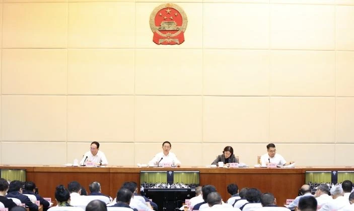 王予波在全省實施漸進式延遲法定退休年齡工作動員部署視頻會議上強調 推動改革平穩實施落實到位 為高質量發展提供重要支撐